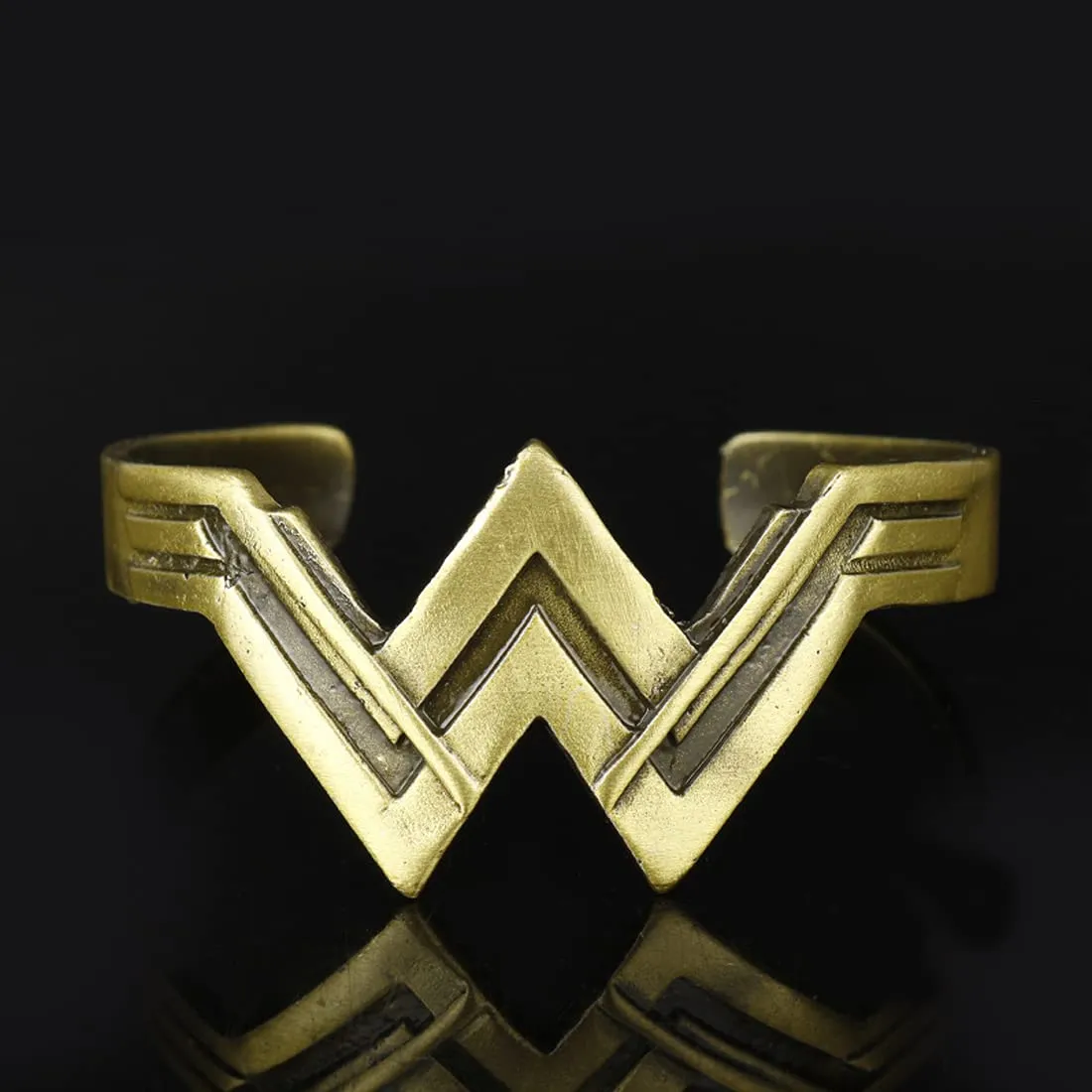 Yellow Chimes Kada Bracelet for Women Western Style Gold Plated Wonder Women Kada Bracelet for Women and Girls.